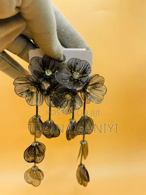 Fashion Butterfly Earrings