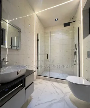 2bdrm Apartment In Lekki For Sale