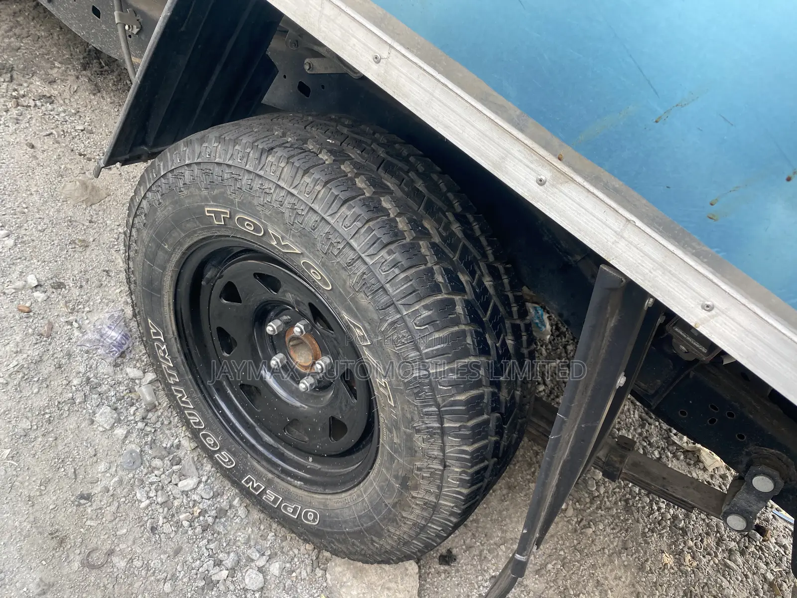 Toyota Hilux 2022 White