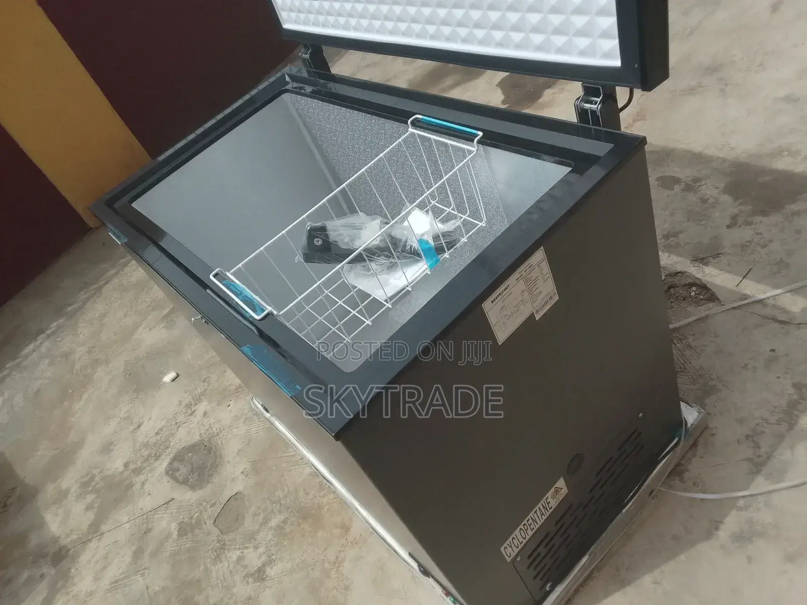 Rest Point Affordable Chest Freezer ( Rp- 360)