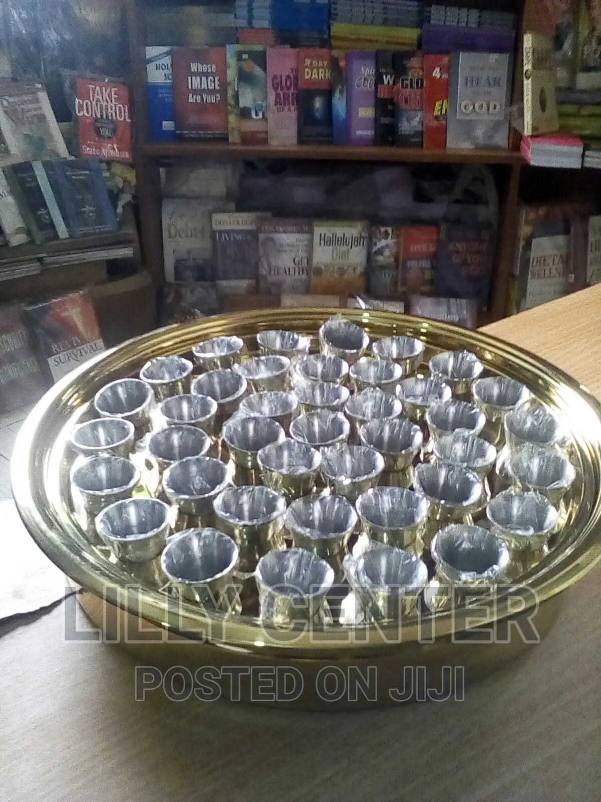 Broadman Communion Tray With Cover and Steel Cups