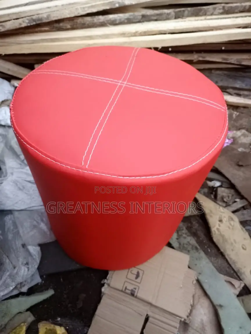 High Standard Side Stool Table