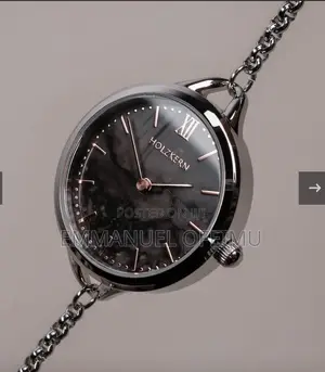 Holzkern Watch
