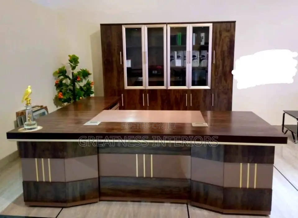 High Classic Imported Office Table (1.6meter)