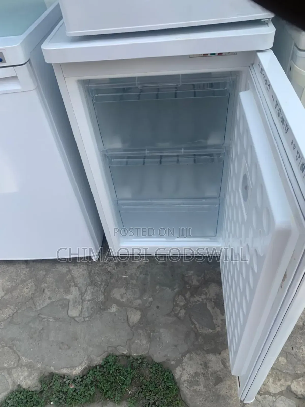 Bosch Tabletop Refrigerator