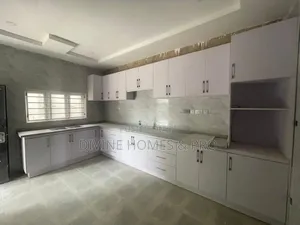 4bdrm Duplex in Mabushi for rent