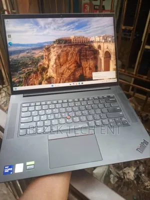 New Laptop Lenovo ThinkPad X1 32GB Intel Core I9 SSD 1T