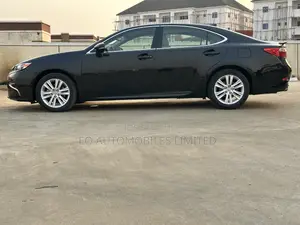 Lexus ES 2017 Black