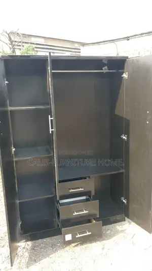 6ft X 4ft Wardrobe (Dark Brown)