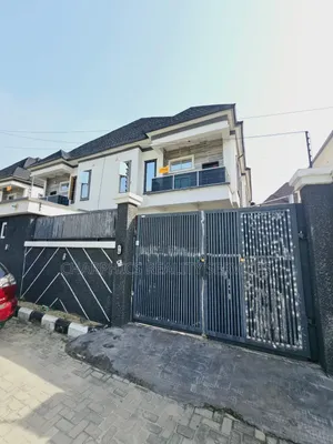 4bdrm Duplex in Lekki for rent