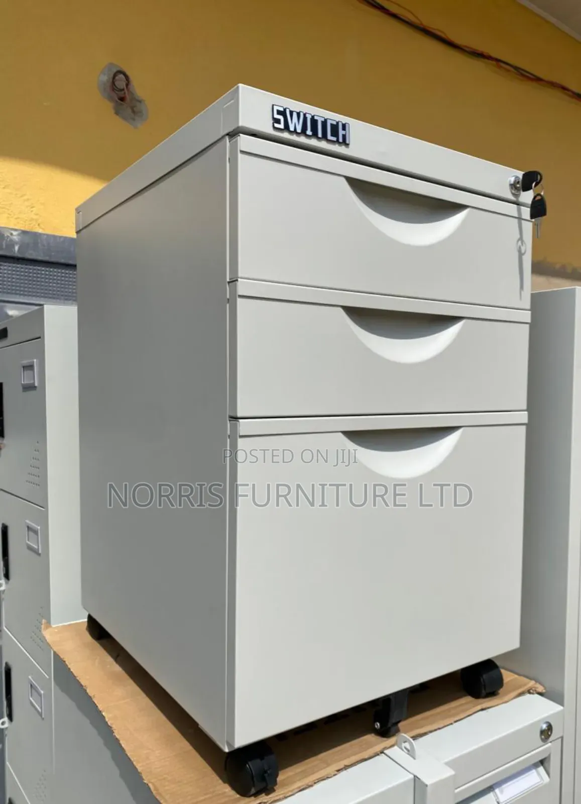 3 Drawer Movable Metal Cabinet