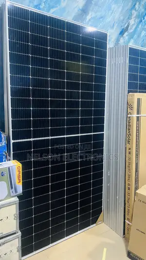 Jinko 615watt Mono Solar Panel With 25 Years Warranty