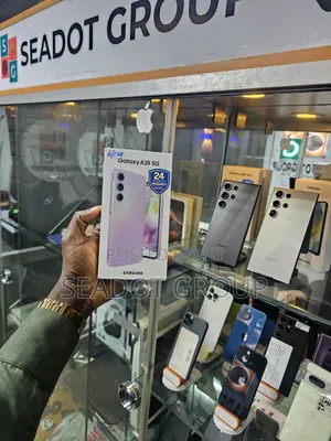Photo - New Samsung Galaxy A35 128 GB Purple