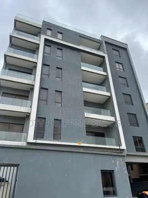 Furnished 2bdrm Apartment in Main Lekki Phase 1 for sale