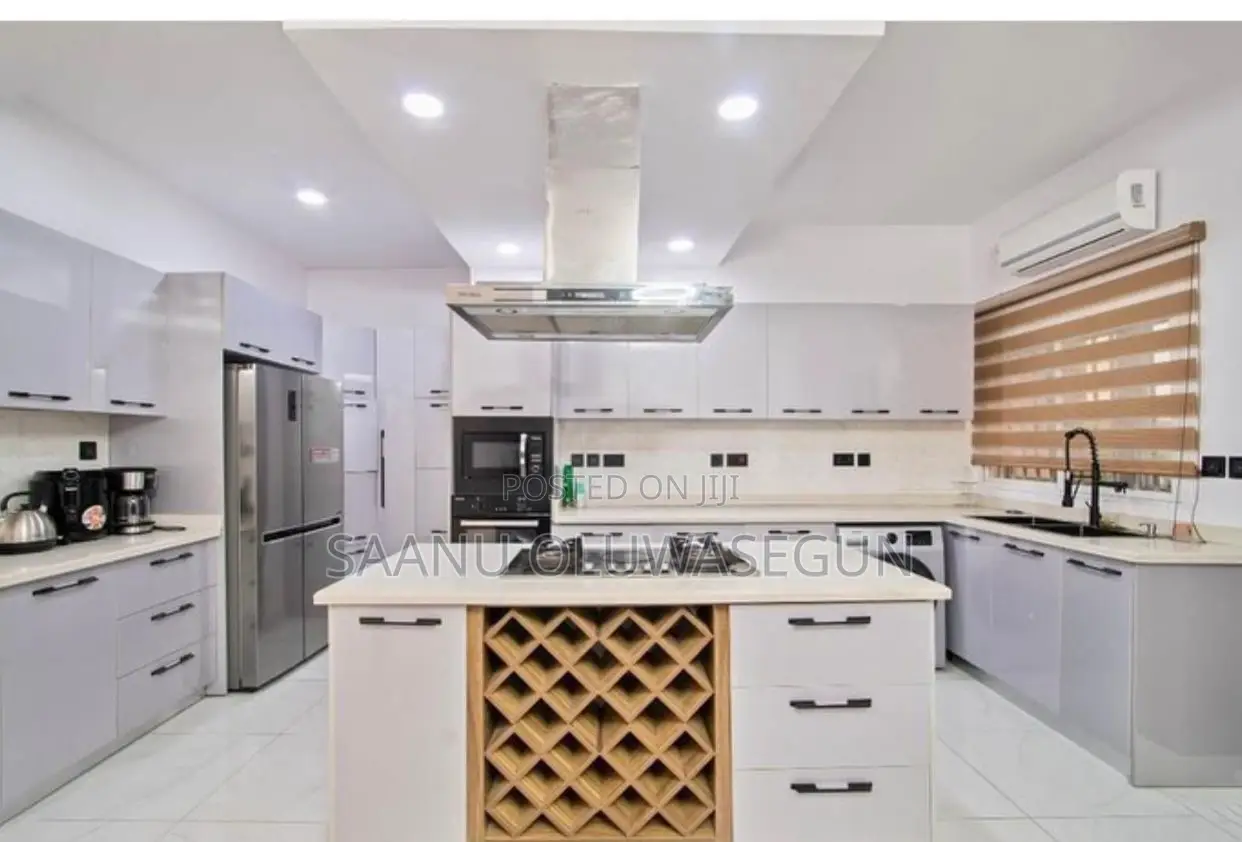 Pop Interior Decoration