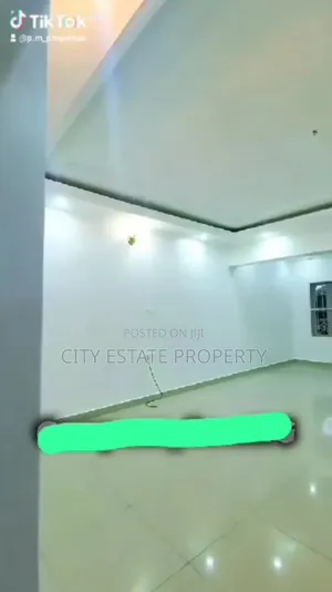 Furnished 2bdrm Block of Flats in Shell Corp. Estate, Port-Harcourt