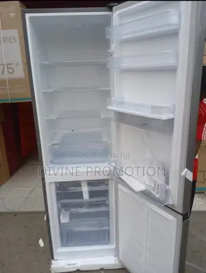 264 Liters Hisense Double Door Refrigerator With Dispenser