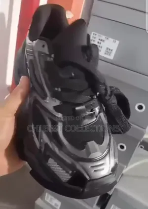 2025 Drip NEW2025 Balenciaga Glamour Luxury Sneakers 2colors