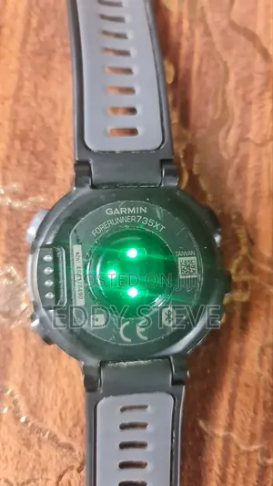 London Used Garmin Forerunner 735XT