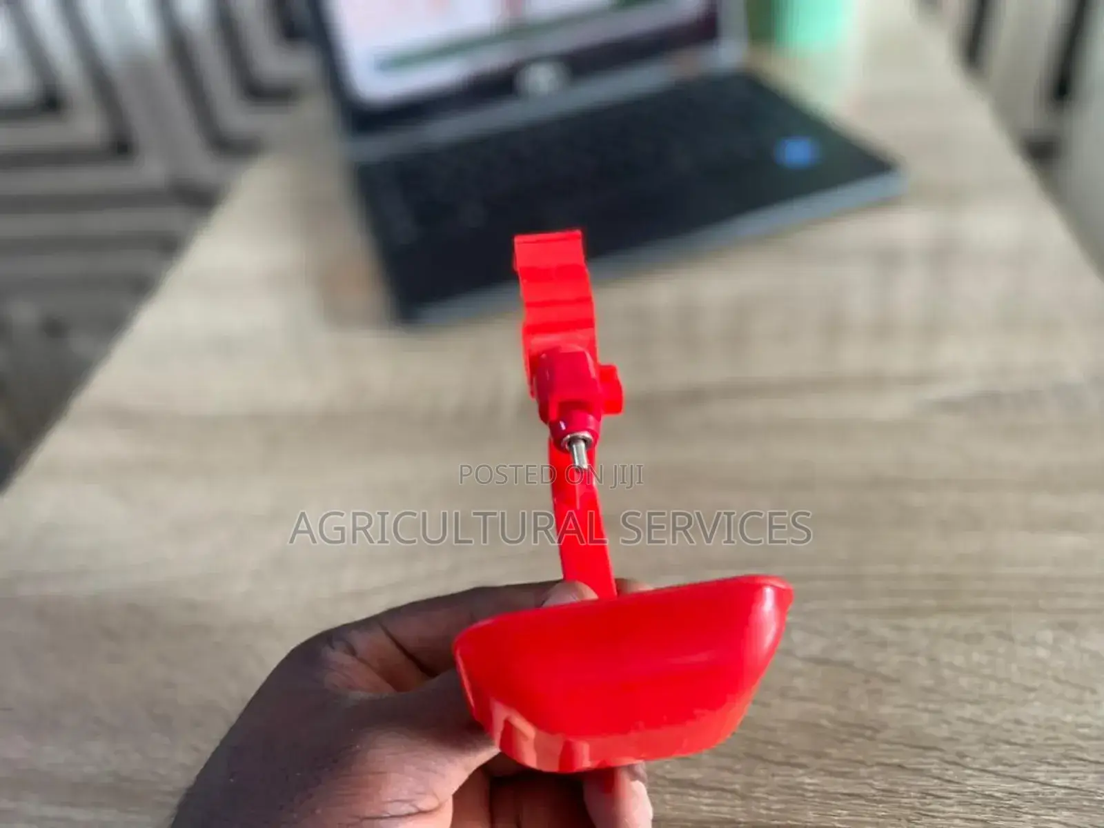 Nipple With Cup