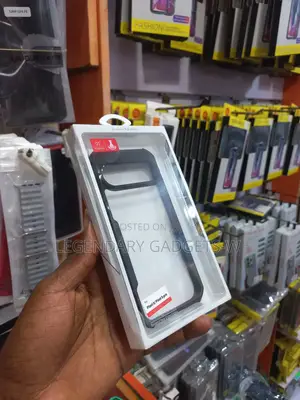 Google Pixel 9/Pro, 8-4 Case