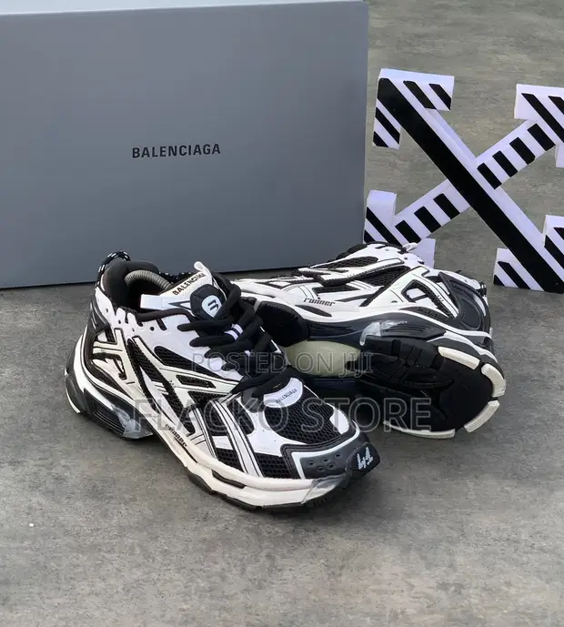 スニーカー Balenciaga Track Faux Leather Mesh And Rubber Sneakers Beige Track logo-detailed mesh and rubber sneakers