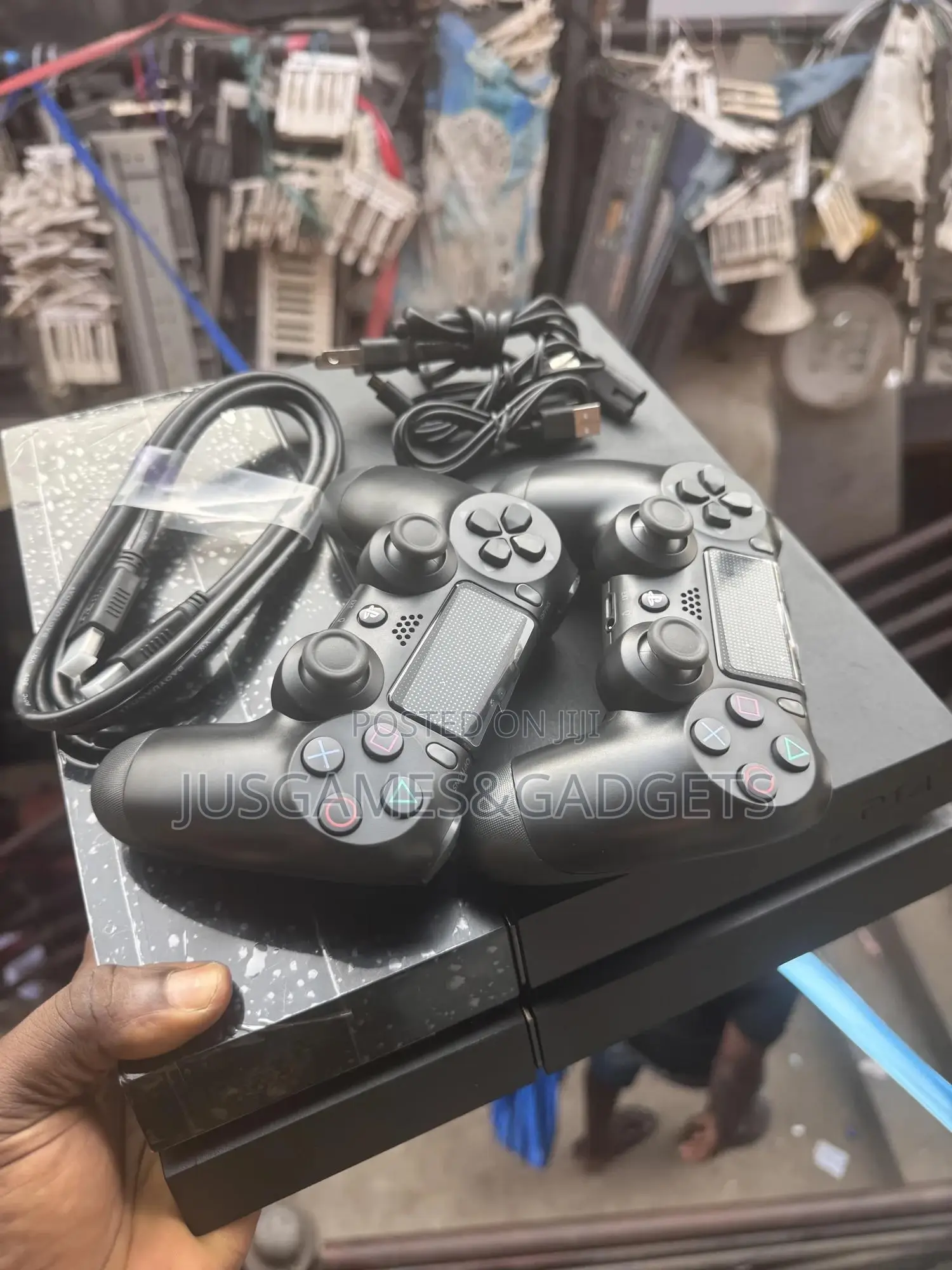Playstation 4 Console Complete Package