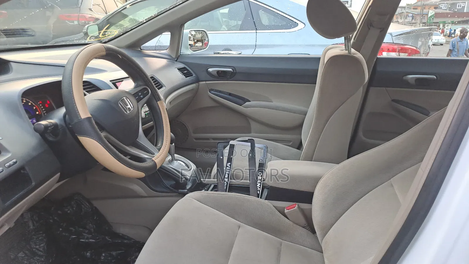 Honda Civic 2011 White