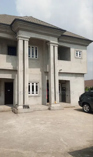 5bdrm Duplex in Off Rd 1, Behind, Port-Harcourt for sale
