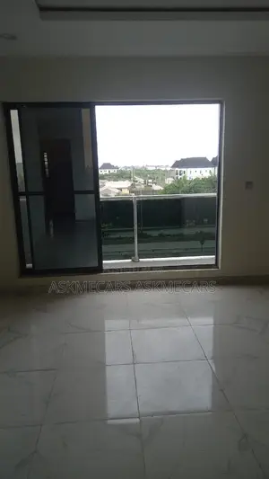 2bdrm Room & Parlour in Gra First Gate, Abijo for rent