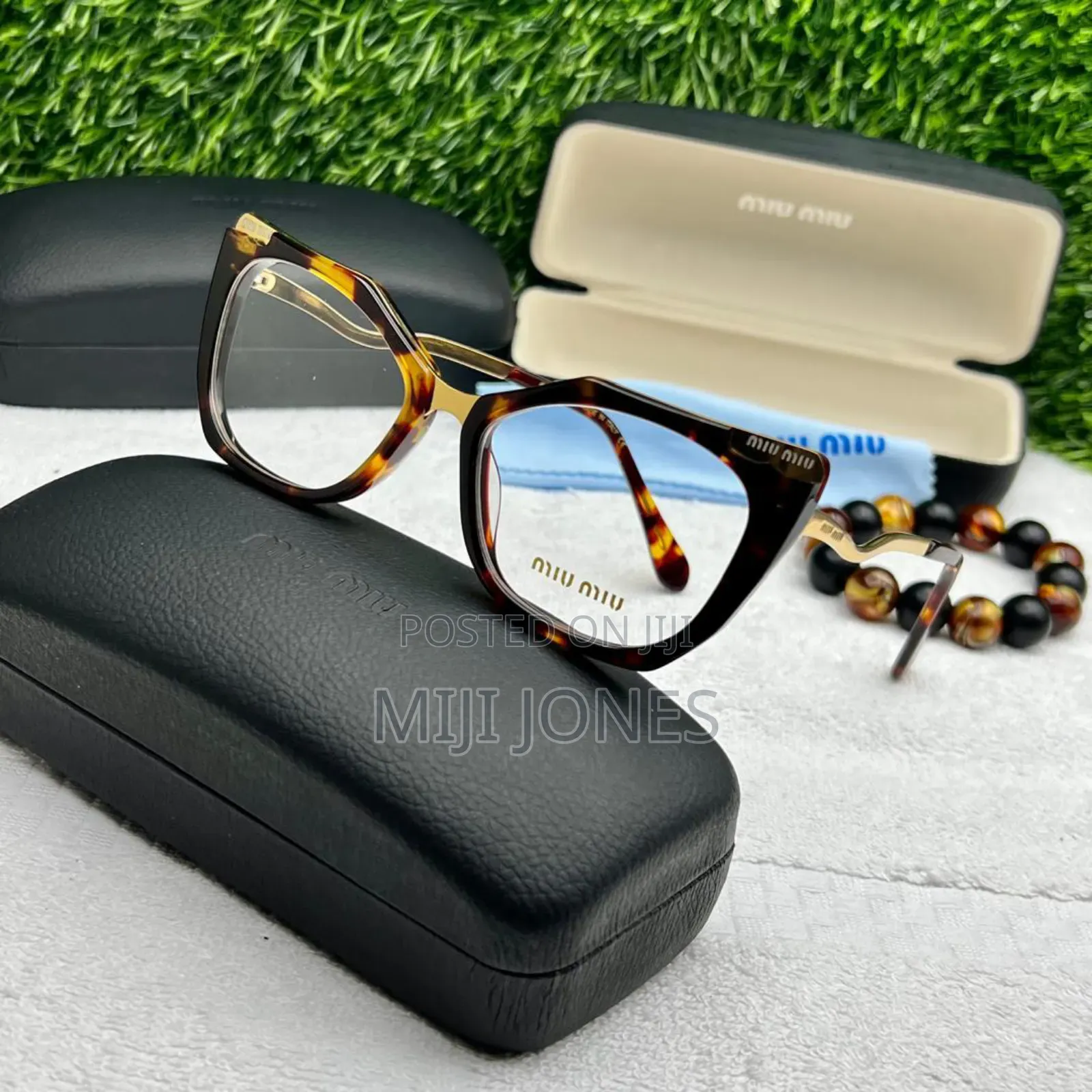 Dented Style Transparent Eyewear