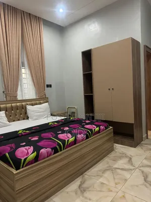 Lush Studio Apartment