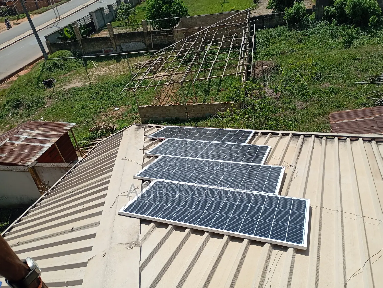 Adeck Solar Service Power Supply