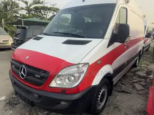 Mercedes-Benz Sprinter 2015 White