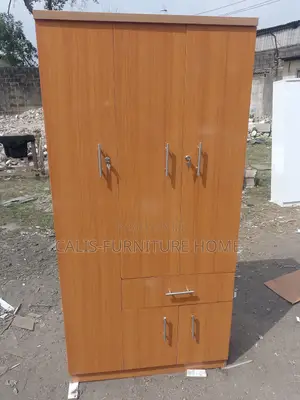 6ft X 3ft Wardrobe (Brown Color)