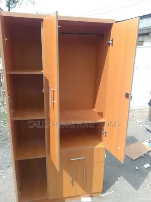 6ft X 3ft Wardrobe (Brown Color)