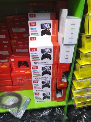 Photo - Phone Wireless Gamepad