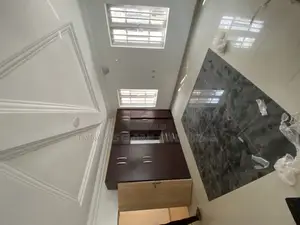 Furnished 5bdrm Duplex in Magodo Phase 1 Gra for rent
