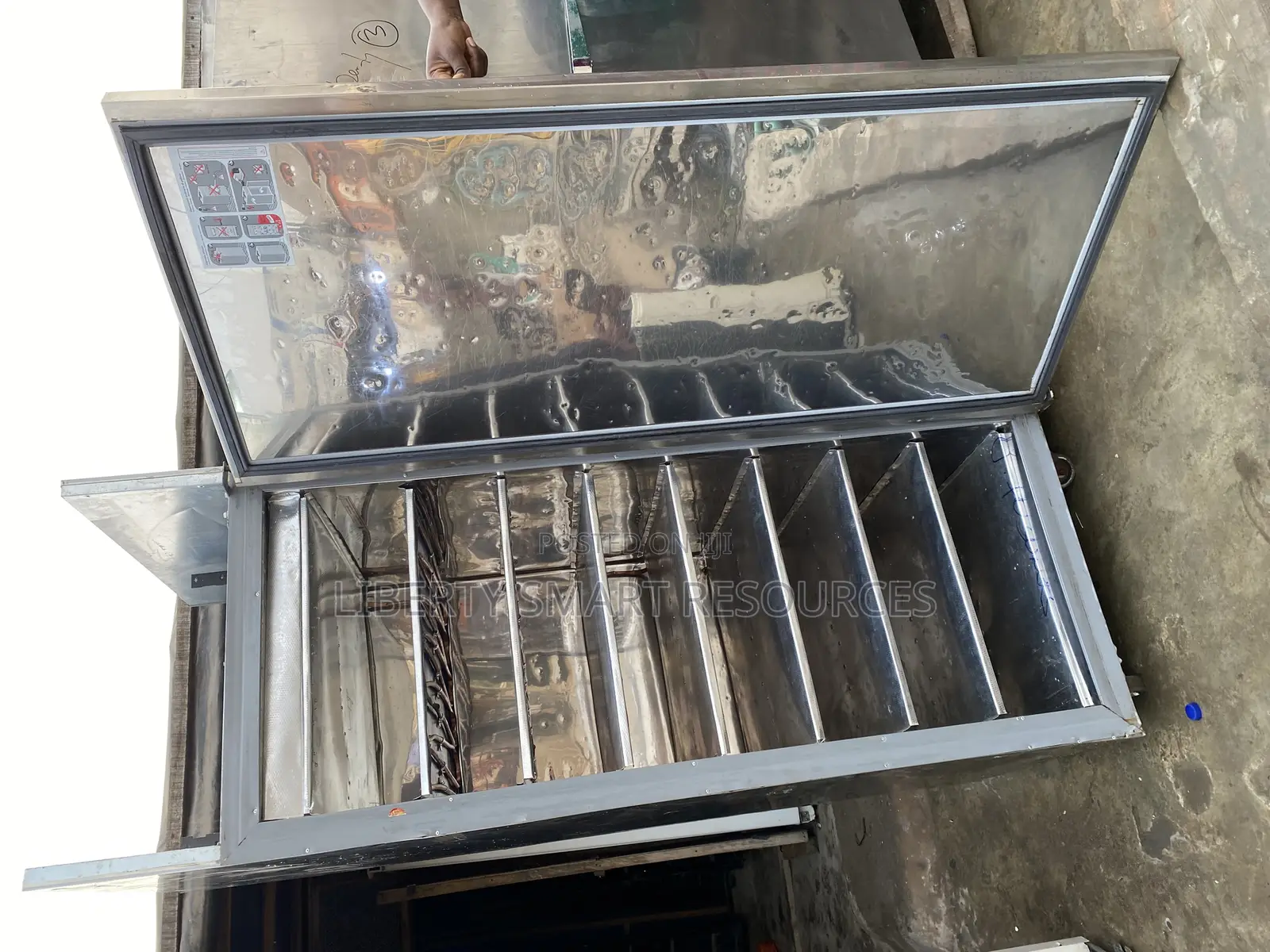 64 PCS Ice-Block Machine