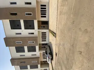 4bdrm Block of Flats in Galadimawa for rent
