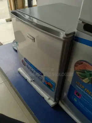 Smart Cooling 45L Polystar Bedside Refrigerator(Pv-Bs81sl)