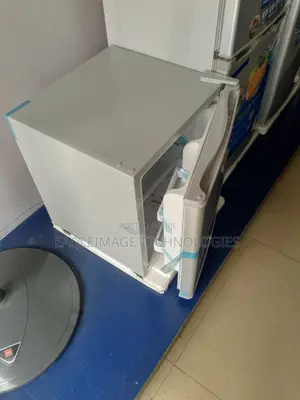 Newly Produced 45L Polystar Bedside Refrigerator(Pv-Bs81sl)