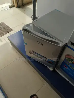 Topnotch 45L Polystar Bedside Refrigerator(Pv-Bs81sl)
