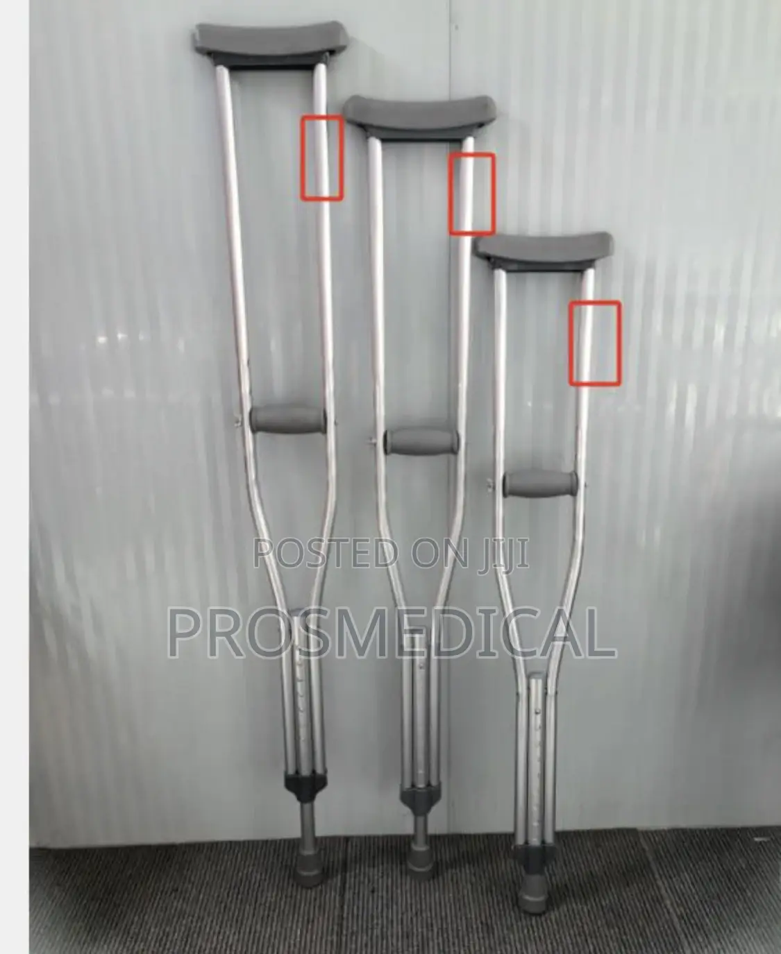 Armpit Crutches