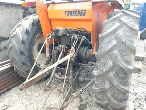 Fiat 780 Farm Tractor Foreign Used