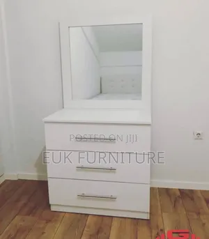 Dresser Set