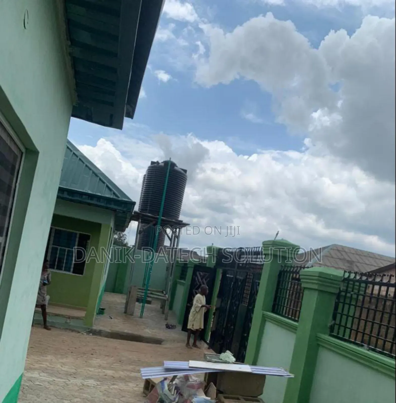 3bdrm Block of Flats in Abeokuta South for rent