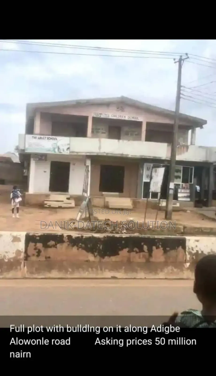 3bdrm Block of Flats in Soyoyeye, Abeokuta South for sale