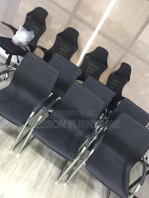 Imported Visitor Leather Chair