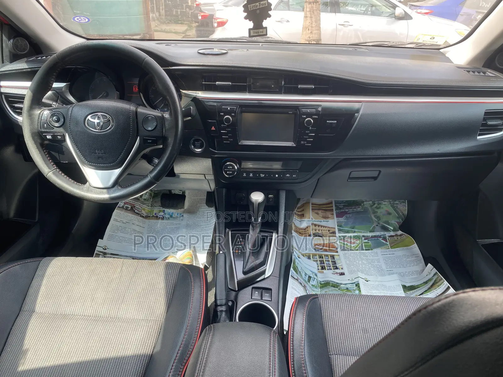 Toyota Corolla 2015 Red